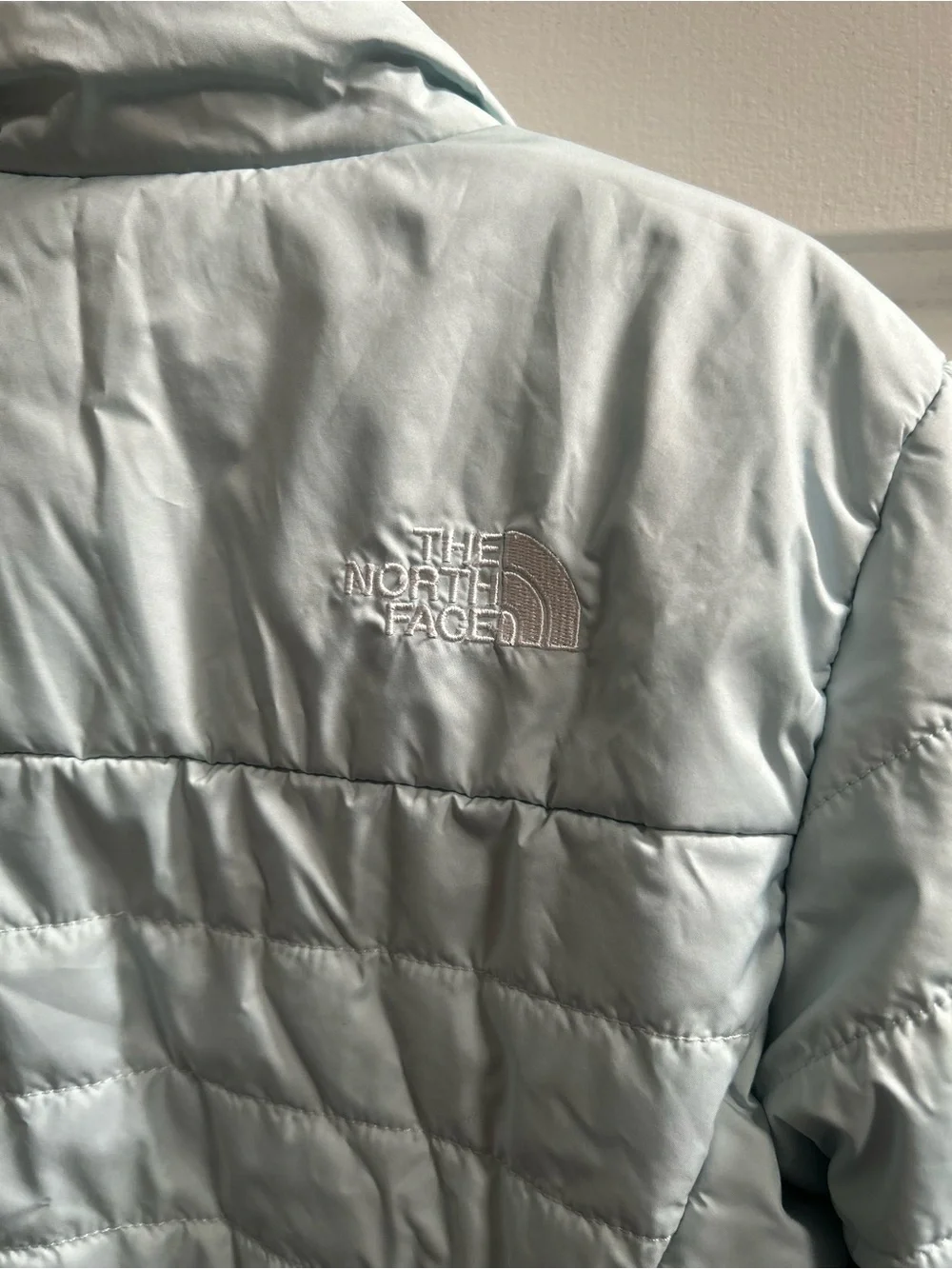 The North Face Girls' Light Blue Mossbud Swirl Reversible Insulated Jacket Sz 6